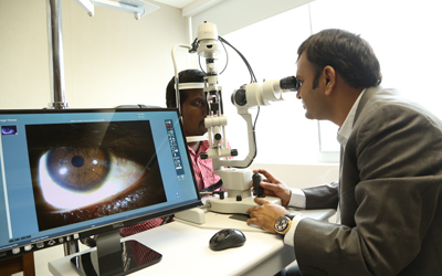 Retinal Examination for the Diagnosis of Alzheimer's Disease