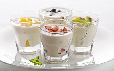 Effect of Lactose Hydrolysis during Manufacture and Storage of Drinkable Yogurt