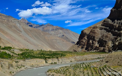 The Study of Spatial Distribution of Precipitation and Stable Isotope Content in
Mountainous Watershed of MidHimalaya,Northern India from Short Term Records of Monsoon Period
