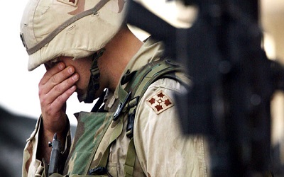 Substance Use and Posttraumatic Stress Disorder
in Active Duty and Reserve Component Military Personnel