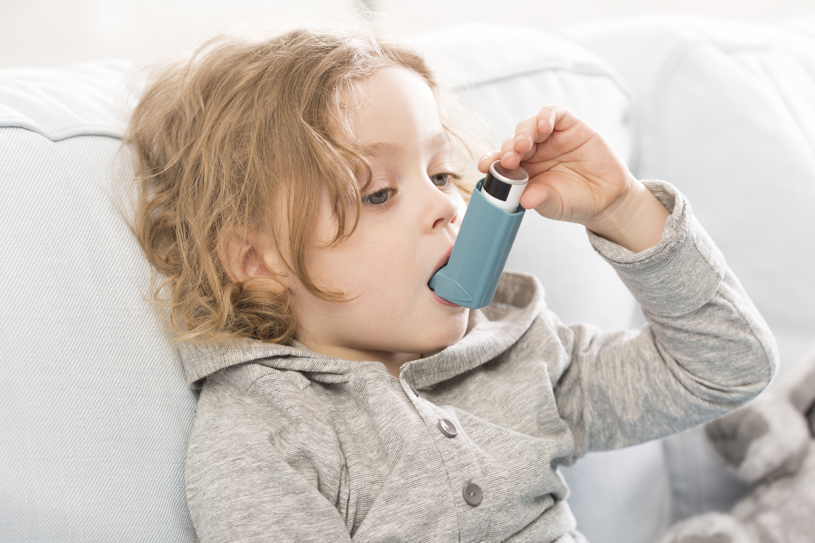 An Investigation into the Effect of Multimedia Training on the Knowledge and Self-Efficacy of Children with Asthma