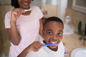 Study of Pediatrician Knowledge Level about Children Oral/Dental Health during Residency Program between 2012 and 2014 in Medical Universities
